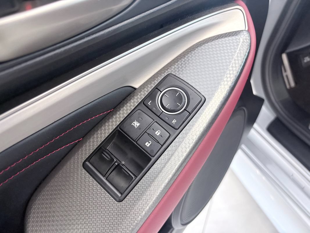 Used 2016 Lexus RC 300 AWD image 25