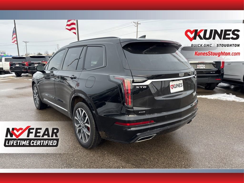 Used 2024 Cadillac XT6 Sport image 9