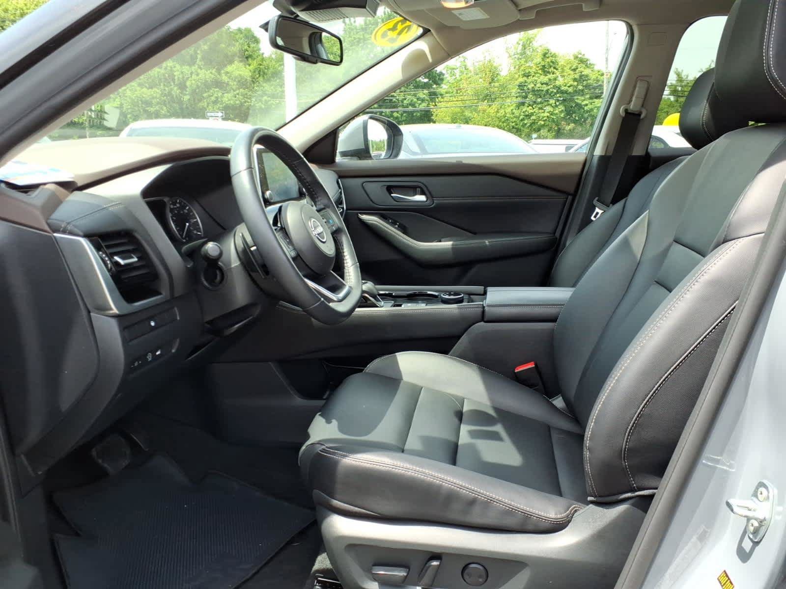 Certified 2023 Nissan Rogue SL AWD/4WD image 11