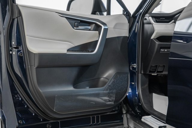 New 2025 Toyota RAV4 XLE image 36