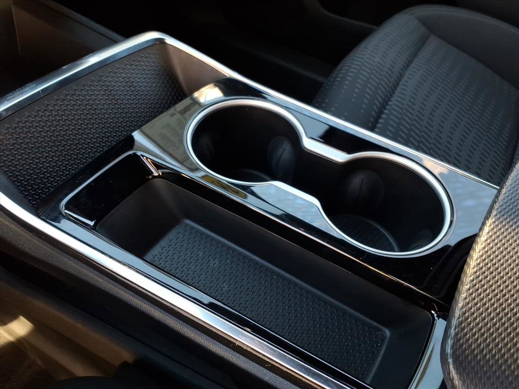 Used 2025 Chevrolet Equinox LT image 23