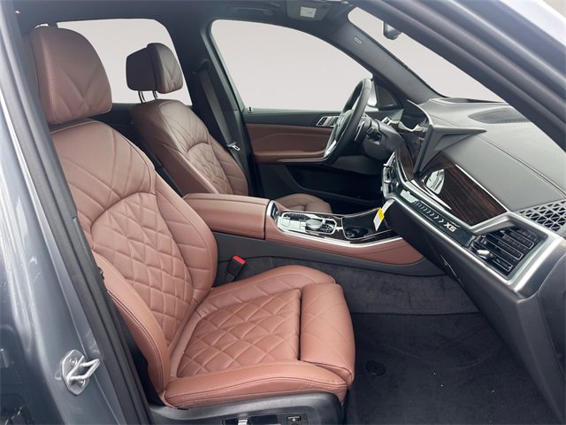 New 2026 BMW X5 xDrive40i w/ Climate Comfort Package image 15