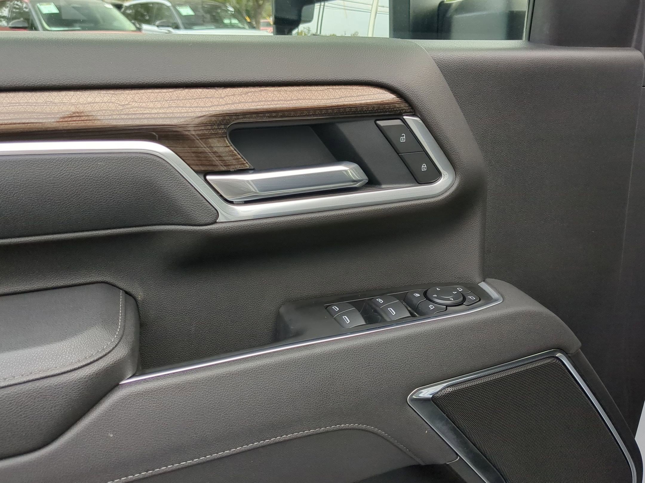 Used 2025 Chevrolet Silverado 2500 LT w/ Safety Package image 12