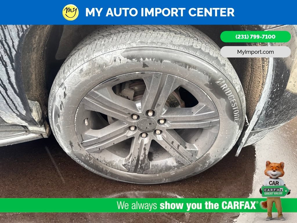 Used 2015 Cadillac Escalade Luxury AWD/4WD image 6