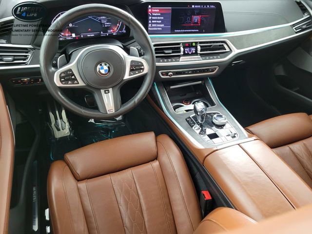 Used 2021 BMW X7 M50i image 34