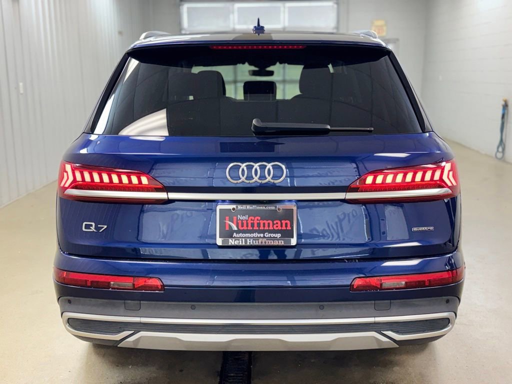 Used 2022 Audi Q7 3.0T Premium AWD/4WD image 6