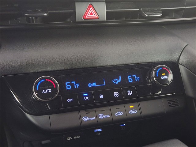 Certified 2025 Hyundai Elantra Sport image 20