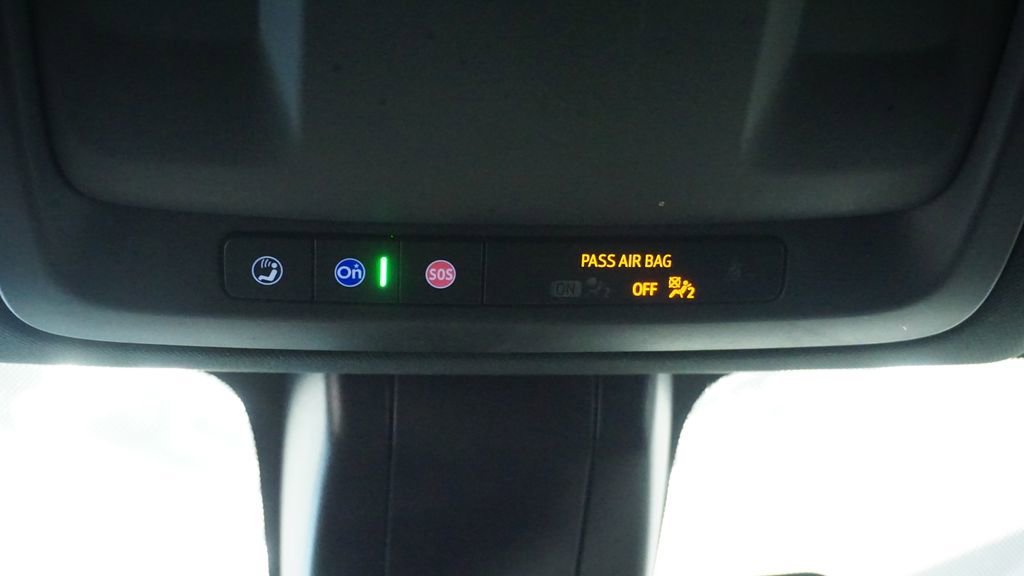 Used 2021 GMC Yukon Denali image 42