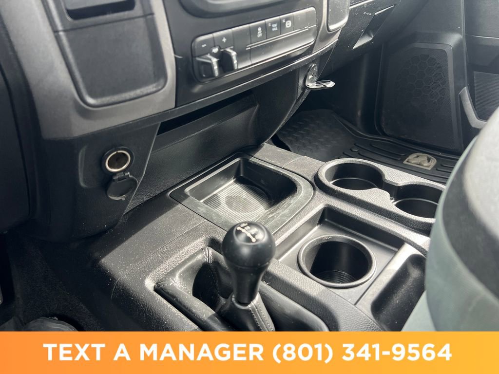 Used 2018 RAM 3500 Tradesman w/ Chrome Appearance Group image 27