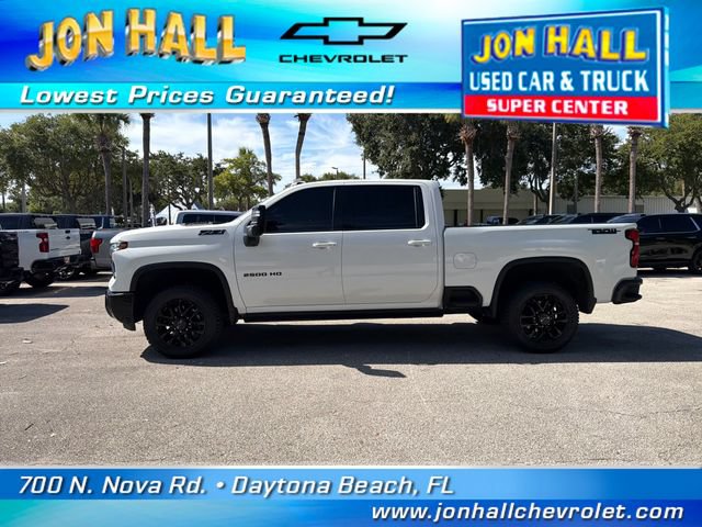 Used 2025 Chevrolet Silverado 2500 LTZ w/ LTZ Plus Package AWD/4WD image 4