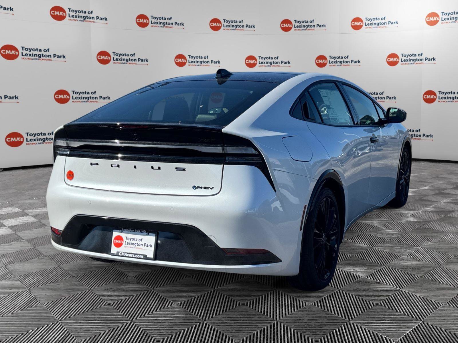 New 2026 Toyota Prius Plug-In Hybrid image 7