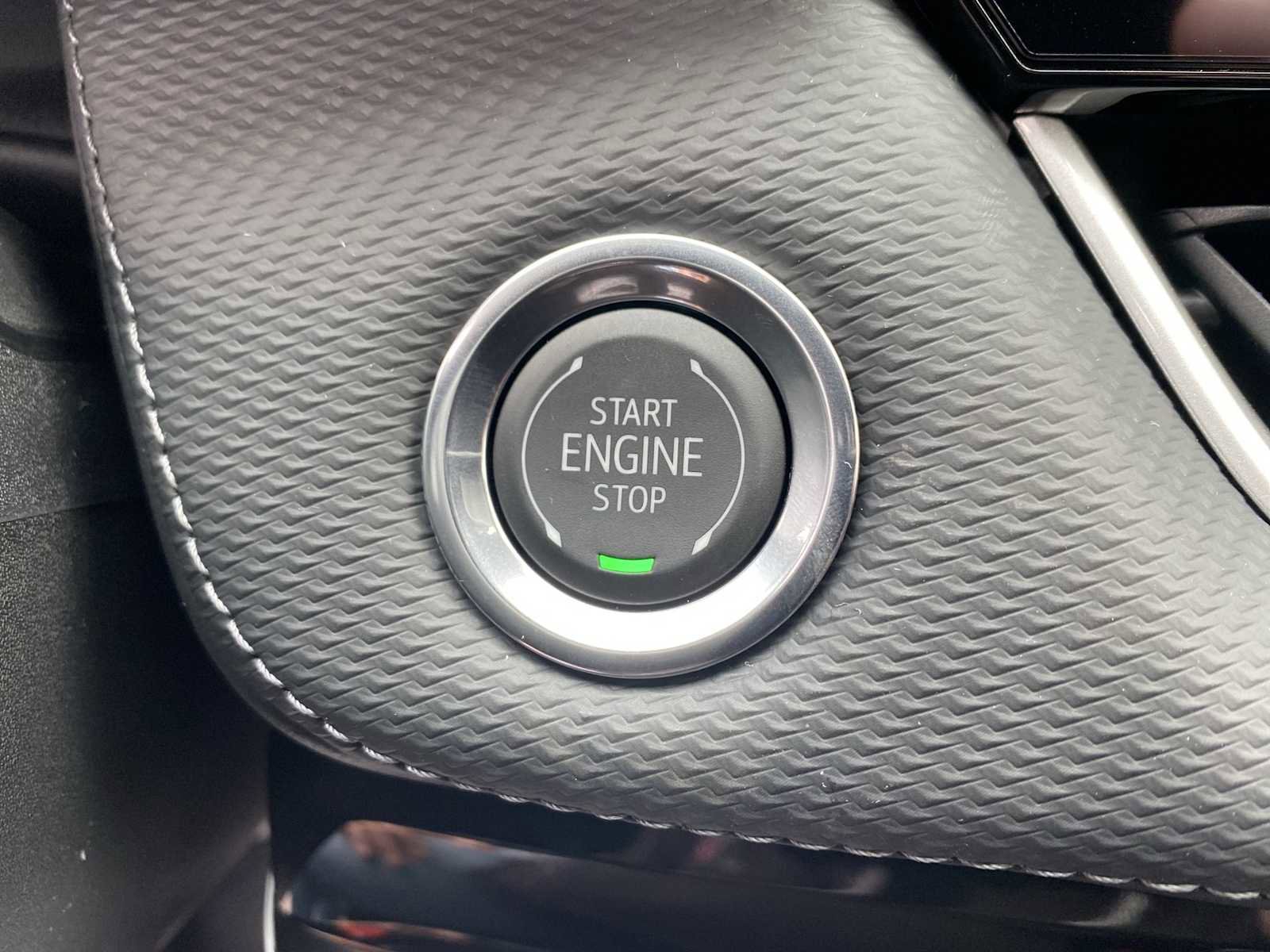 New 2026 Chevrolet Equinox LT w/ Convenience Package II image 16