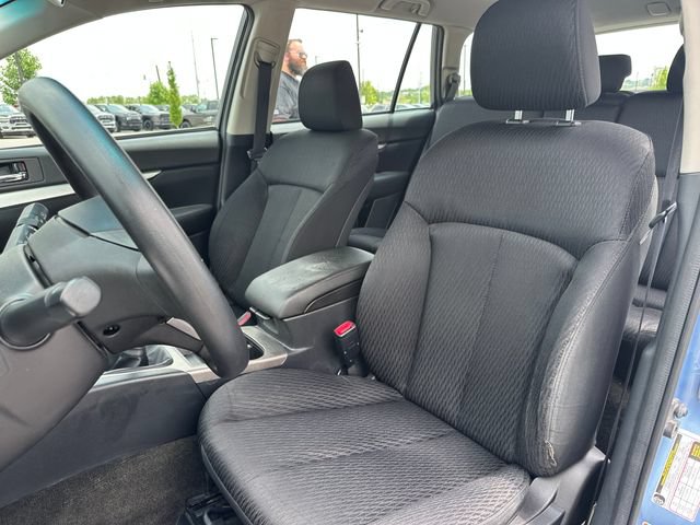 Used 2011 Subaru Outback 2.5i AWD/4WD image 34