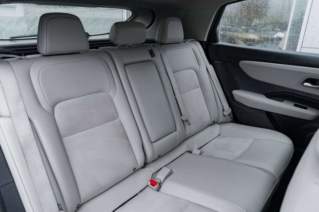 Certified 2024 Nissan Ariya AWD image 22