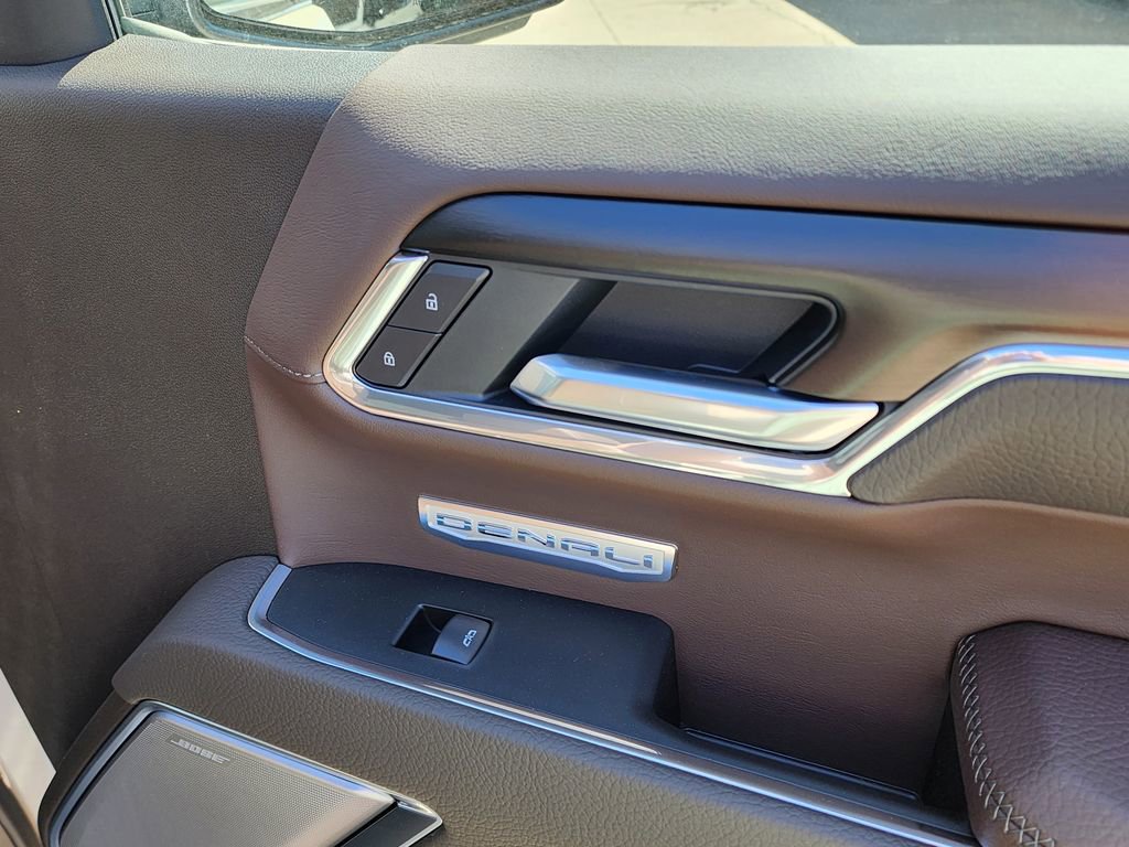 New 2026 GMC Sierra 1500 Denali w/ Denali Reserve Package image 38