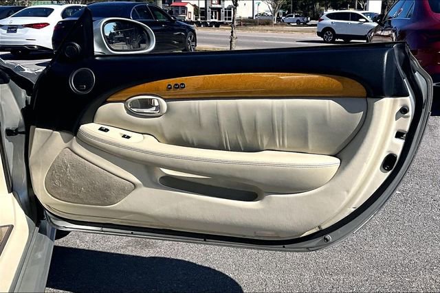 Used 2005 Lexus SC 430 Convertible image 29