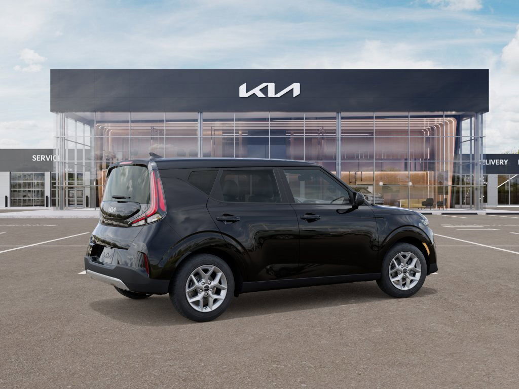 New 2025 Kia Soul S FWD image 7