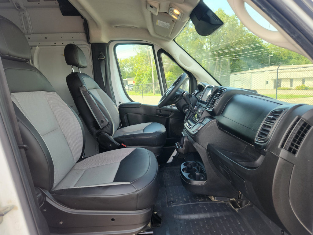 Used 2025 RAM ProMaster 2500 w/ Convenience Group FWD image 44