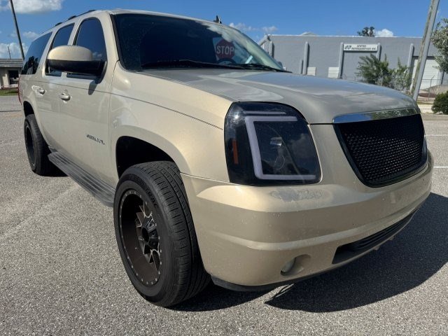 Used 2011 GMC Yukon XL SLT