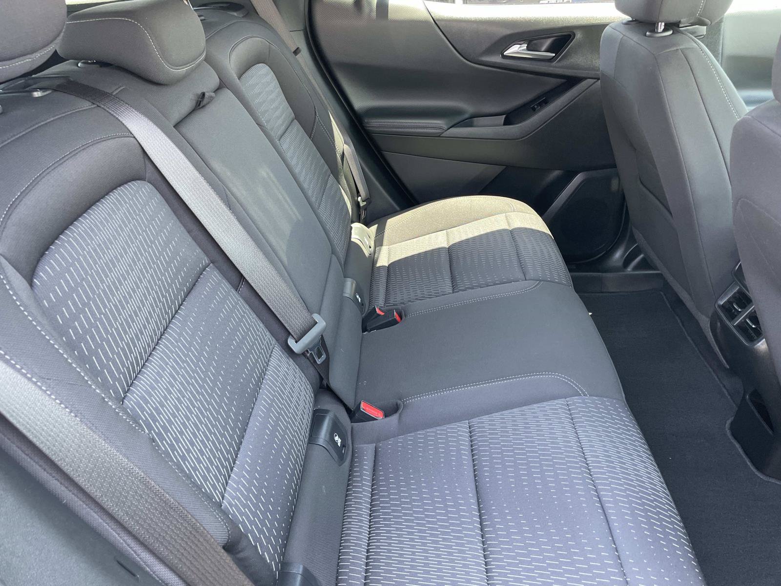 Used 2025 Chevrolet Equinox LT FWD image 26