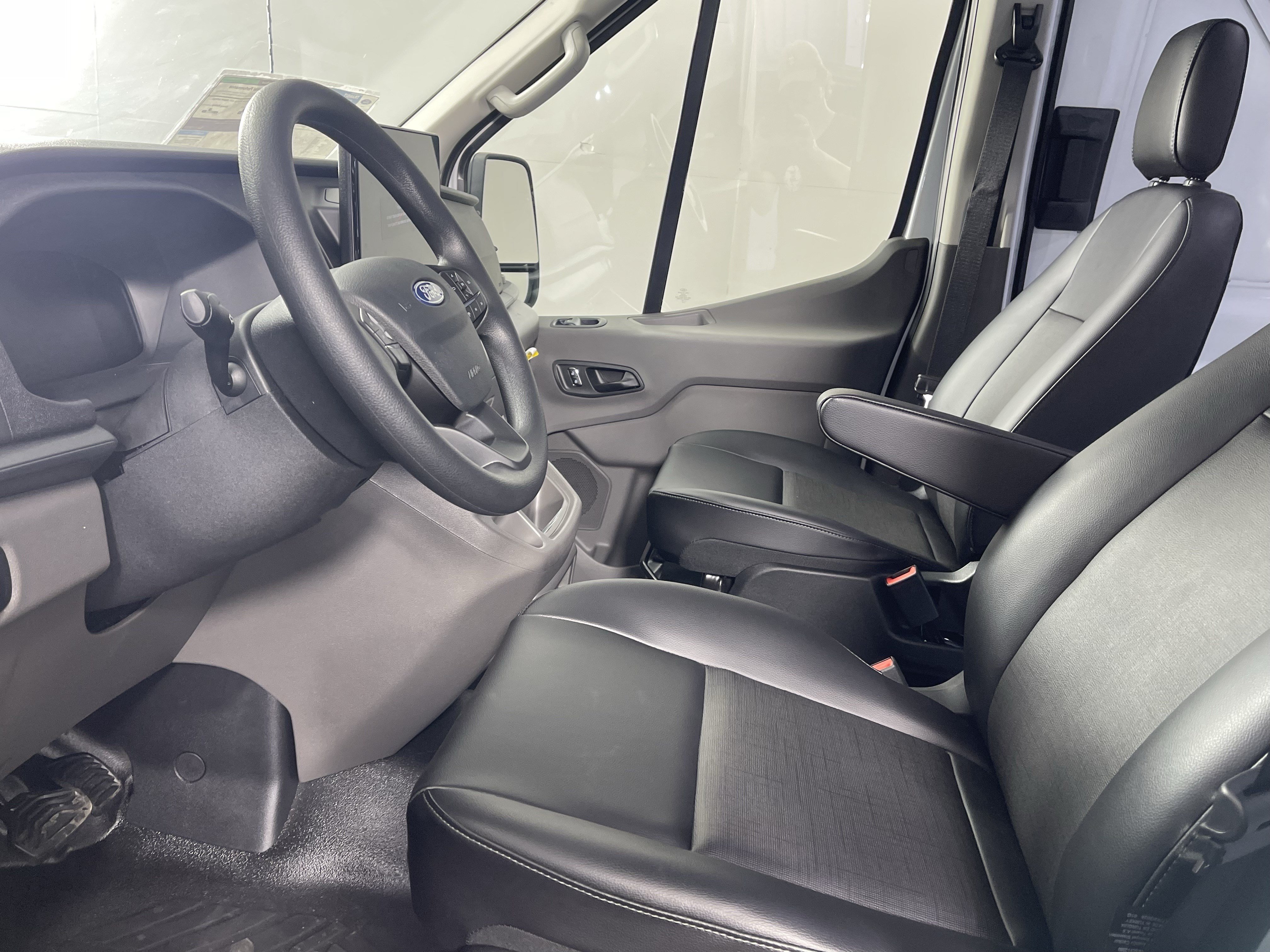 New 2026 Ford Transit 350 148 High Roof Extended DRW AWD/4WD image 10