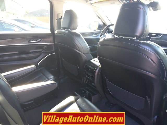 Used 2021 Jeep Grand Cherokee L Limited image 31