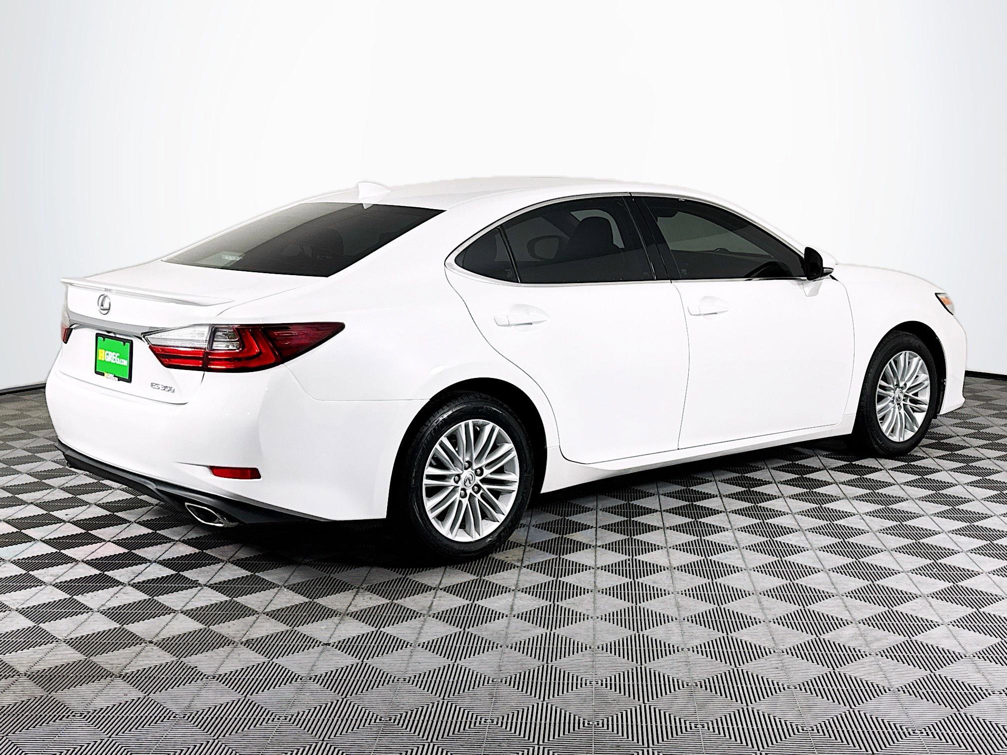 Used 2017 Lexus ES 350 FWD image 10