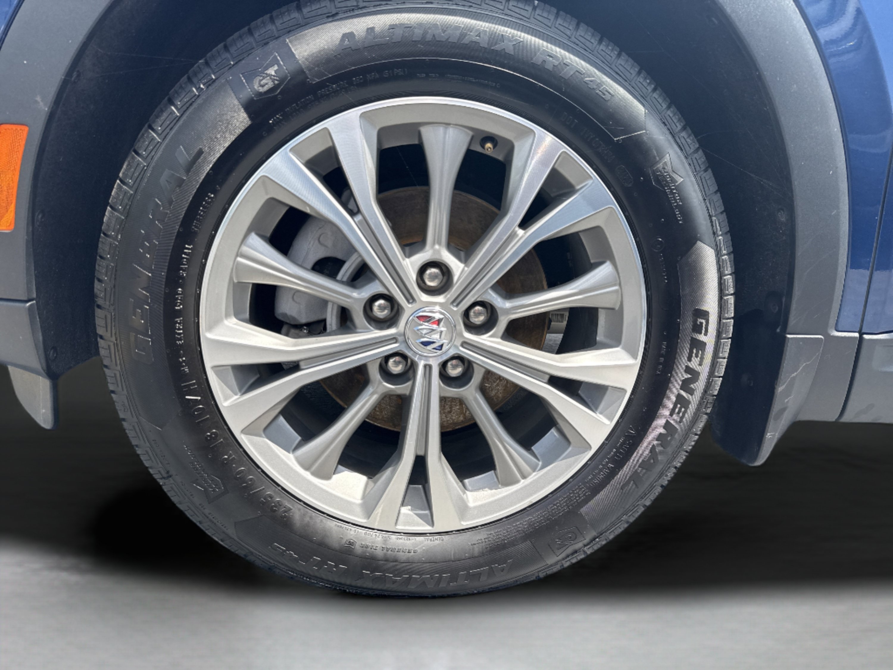 Used 2023 Buick Envision Preferred AWD/4WD image 25