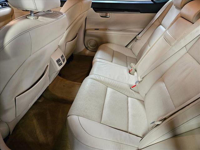 Used 2013 Lexus ES 350 w/ Luxury Pkg FWD image 17