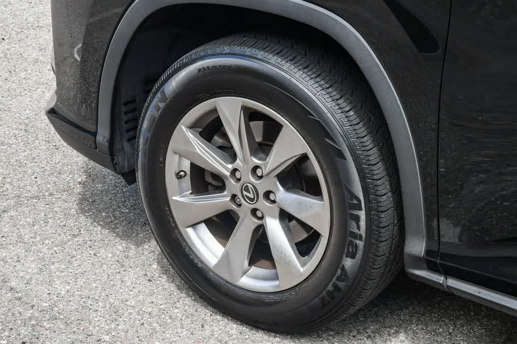 Used 2018 Lexus RX 350L FWD w/ Accessory Package image 10