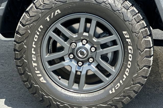 Used 2024 INEOS Grenadier AWD/4WD image 23