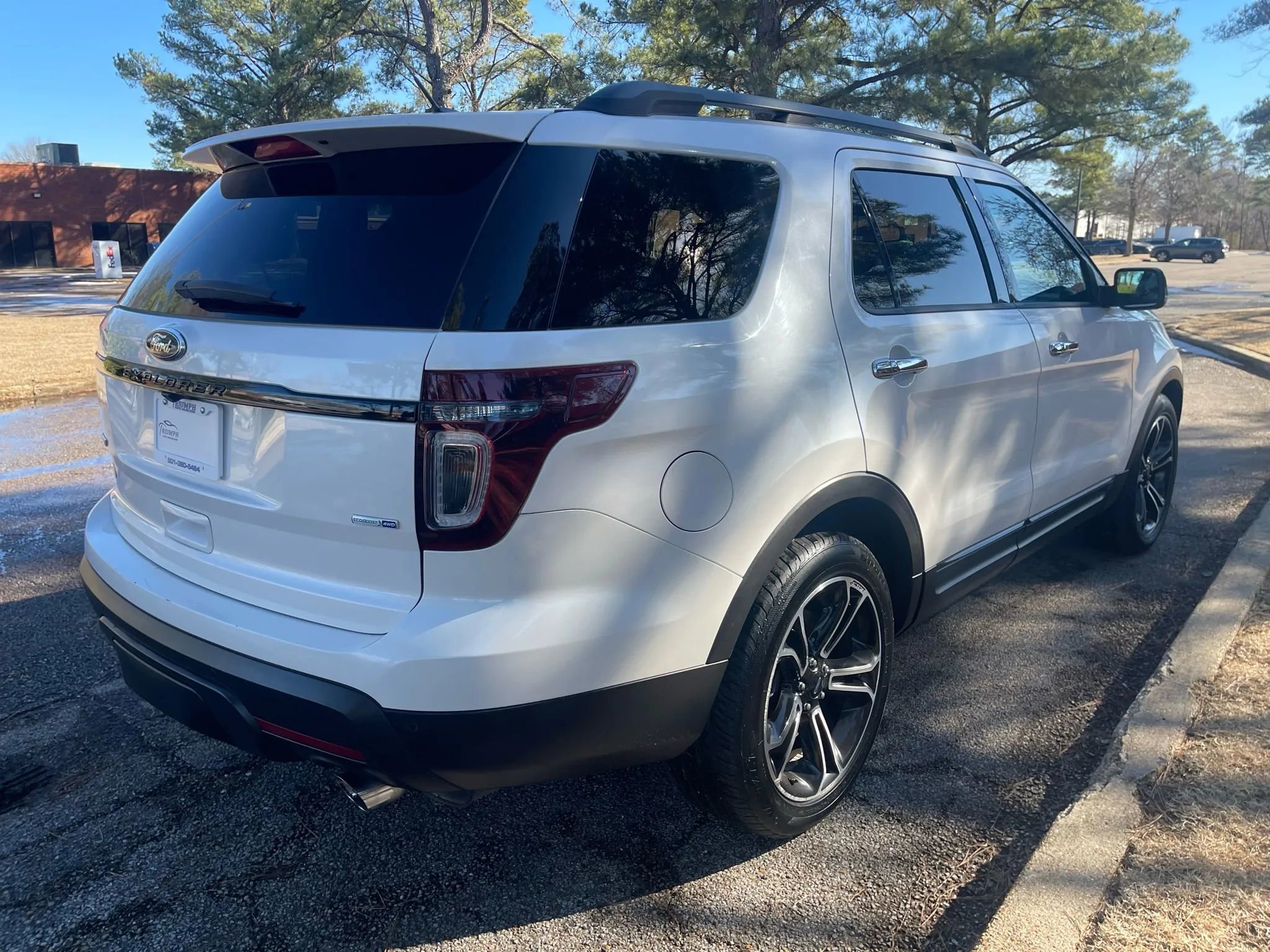 Used 2014 Ford Explorer Sport w/ Equipment Group 401A image 5