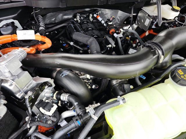 New 2025 Ford F150 Lariat w/ Equipment Group 502A High image 23