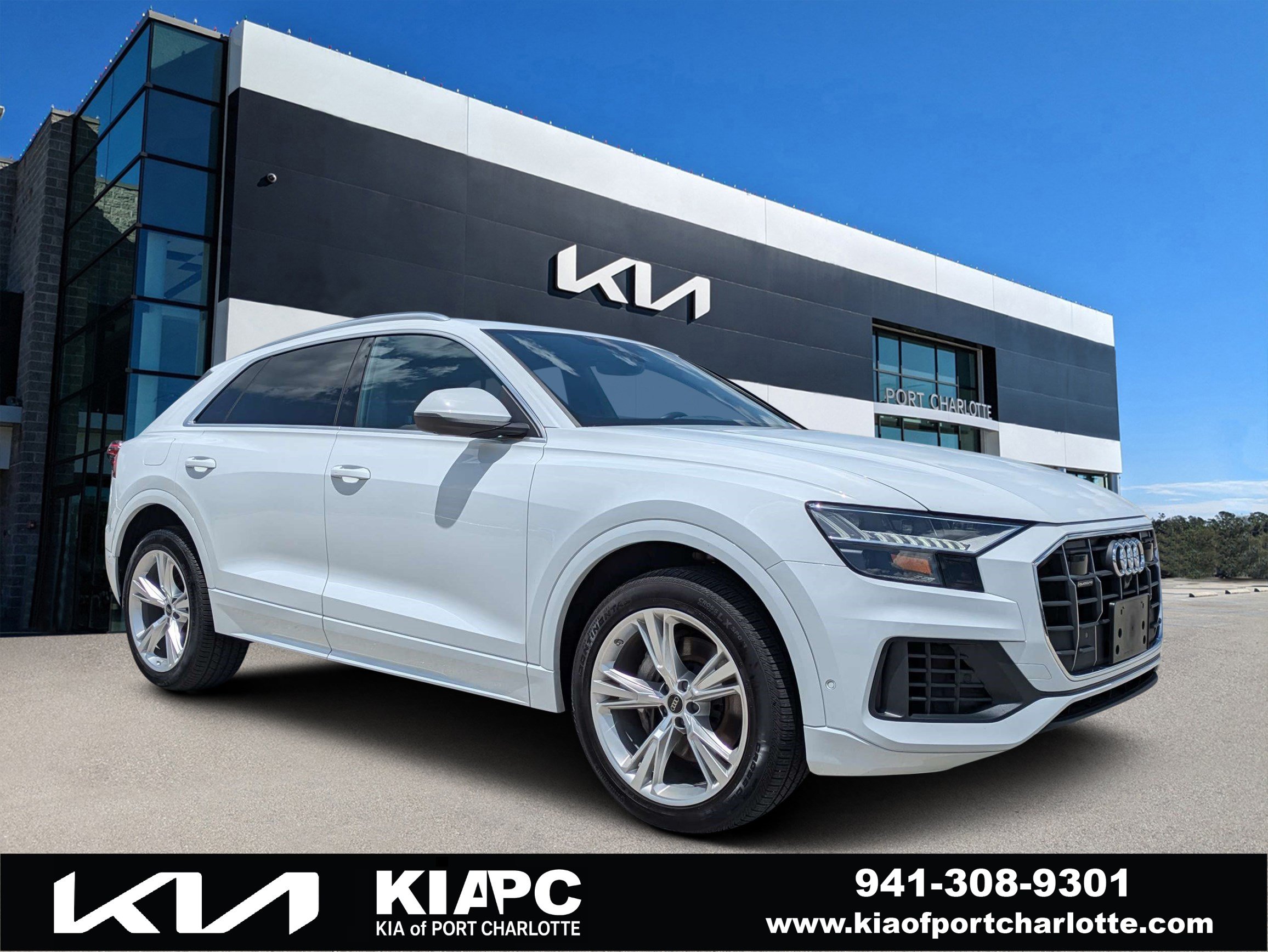 Used 2023 Audi Q8 Premium
