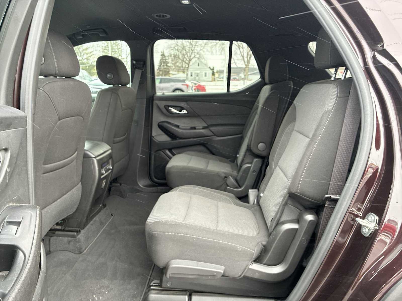 Certified 2023 Chevrolet Traverse LT image 24