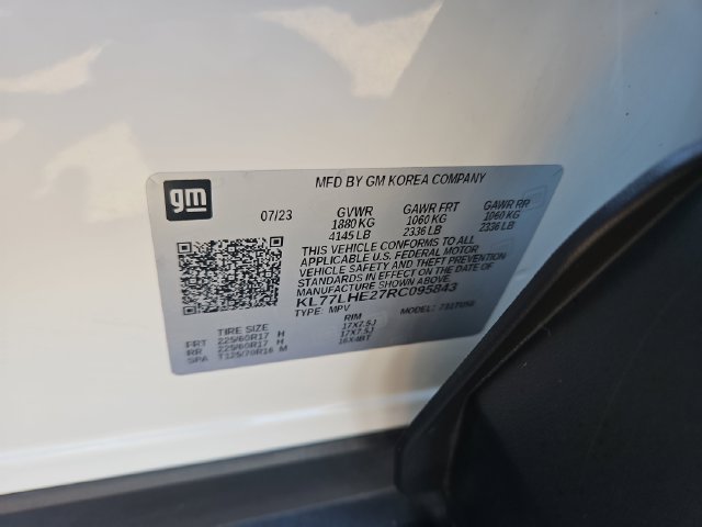 Used 2024 Chevrolet Trax LT w/ Driver Confidence Package FWD image 30