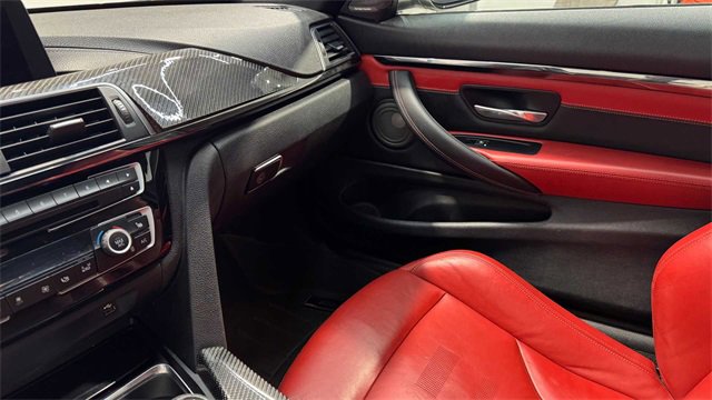 Used 2020 BMW M4 Coupe w/ Competition Package image 24