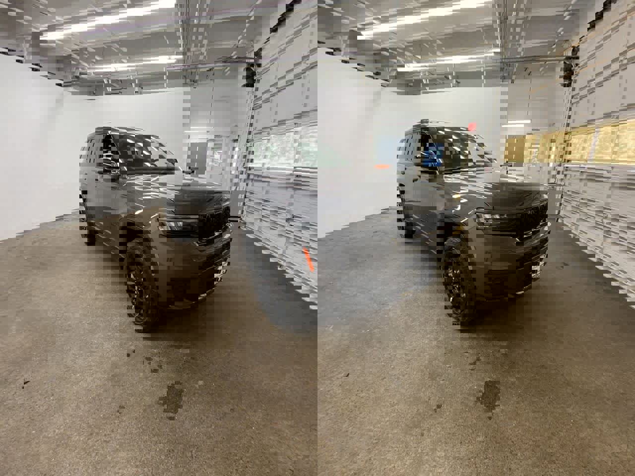 Used 2023 Jeep Grand Cherokee L Laredo image 8