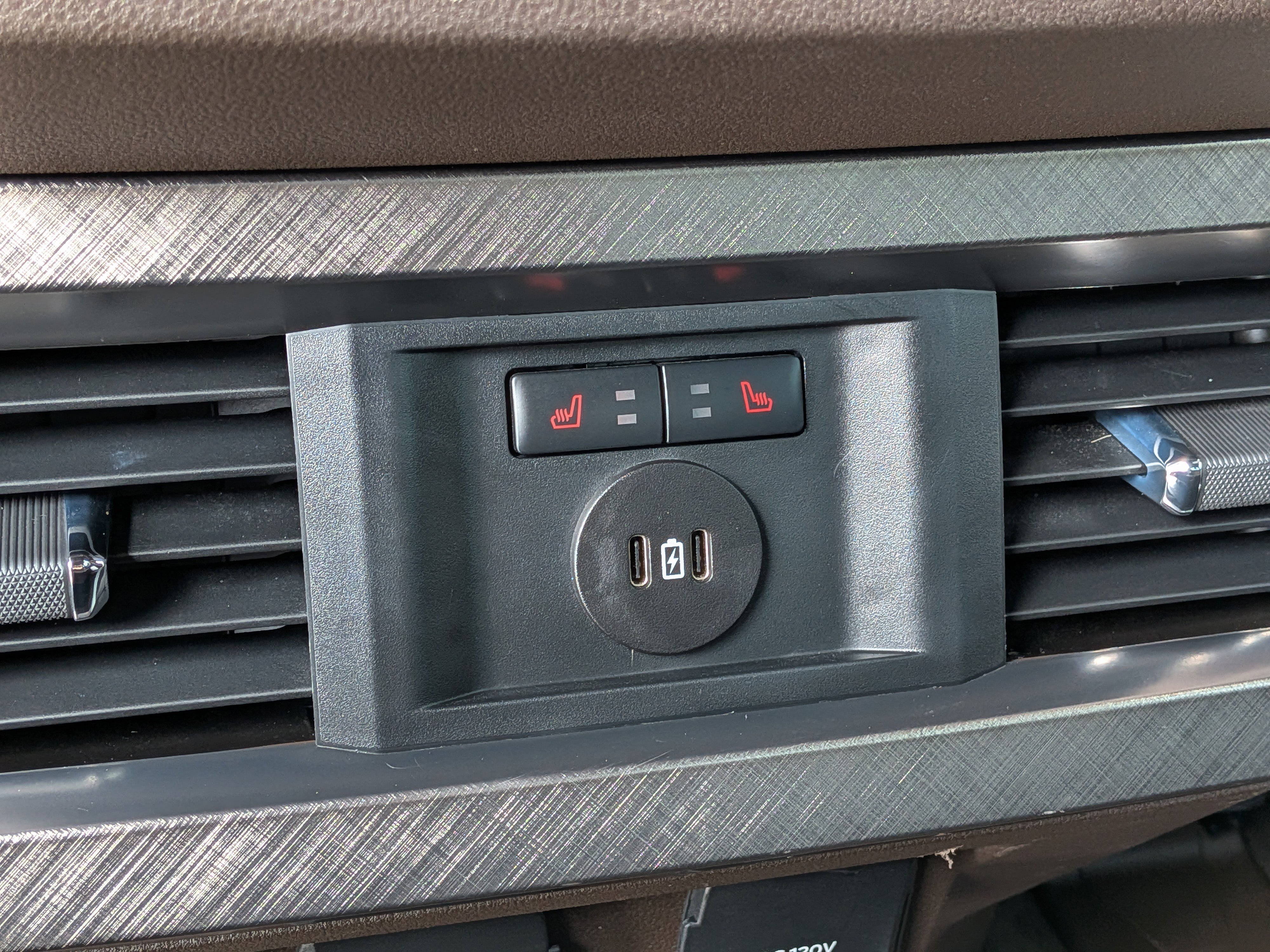 Used 2023 Ford F350 King Ranch w/ Chrome Package AWD/4WD image 16