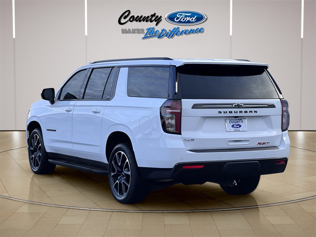 Used 2021 Chevrolet Suburban RST w/ Rear Media and Nav Package image 27