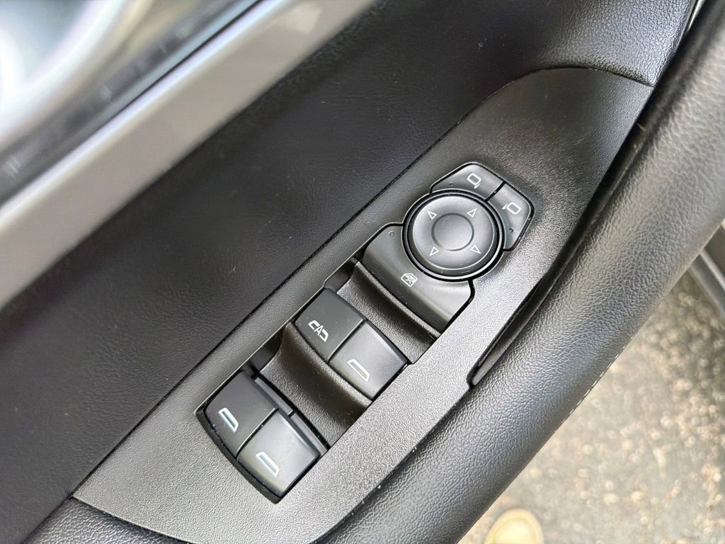 Used 2021 Chevrolet Blazer LT FWD image 13