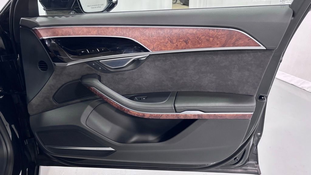 Used 2019 Audi A8 L 3.0T w/ Executive Package image 19