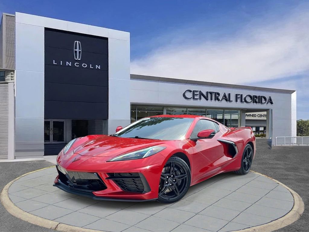 Used 2021 Chevrolet Corvette Stingray Coupe w/ Z51 Performance Package RWD image 28