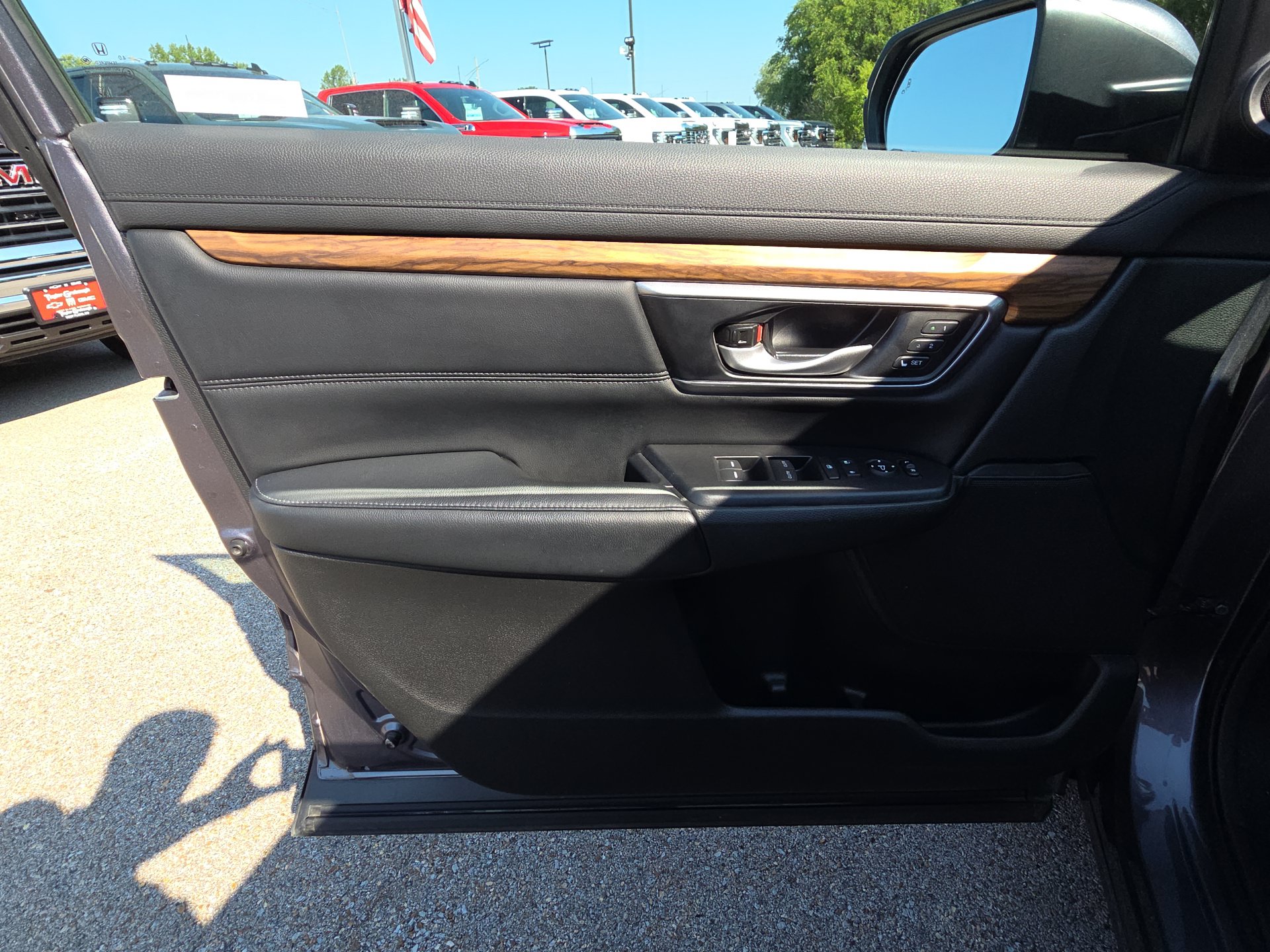 Used 2021 Honda CR-V Touring image 12