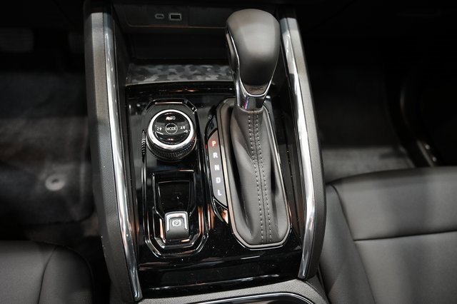 New 2026 GMC Canyon Elevation w/ Convenience Package image 22