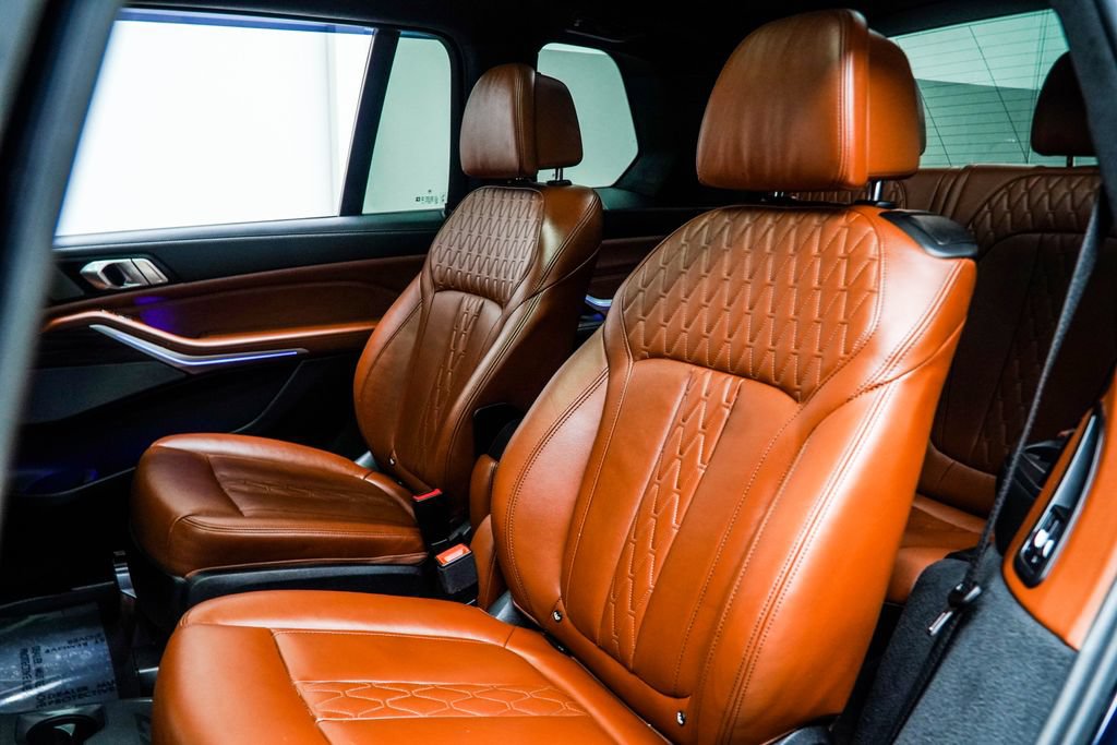 Used 2023 BMW X7 M60i w/ Executive Package AWD/4WD image 45
