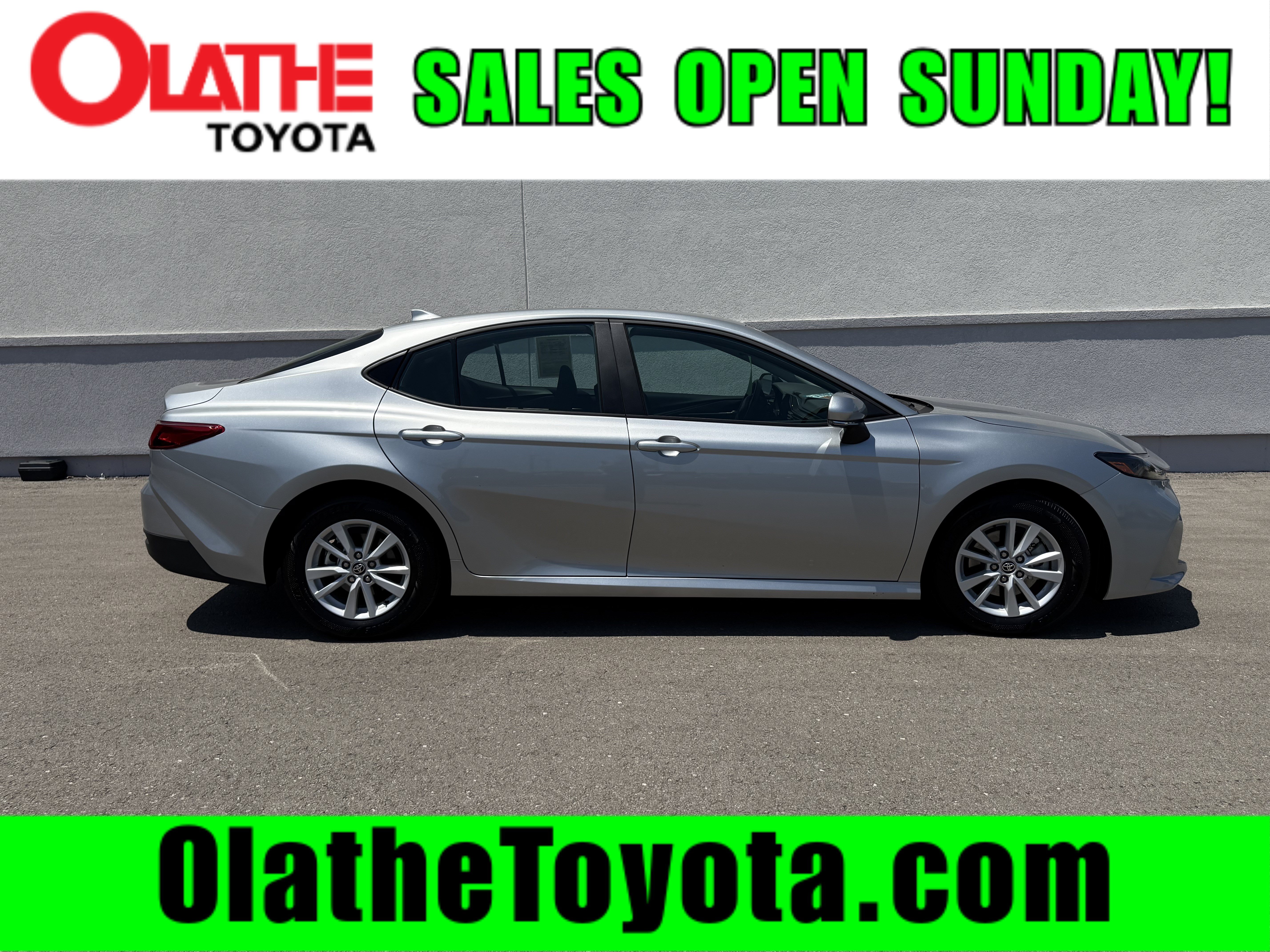 Used 2026 Toyota Camry LE FWD image 1