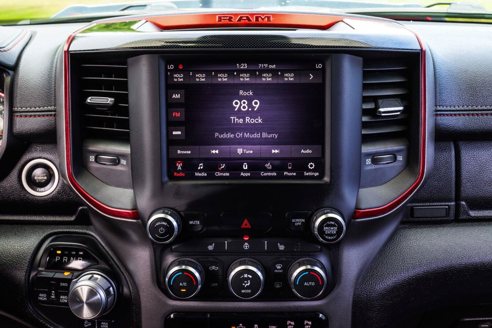 Used 2019 RAM 1500 Rebel w/ Level 2 Equipment Group AWD/4WD image 31