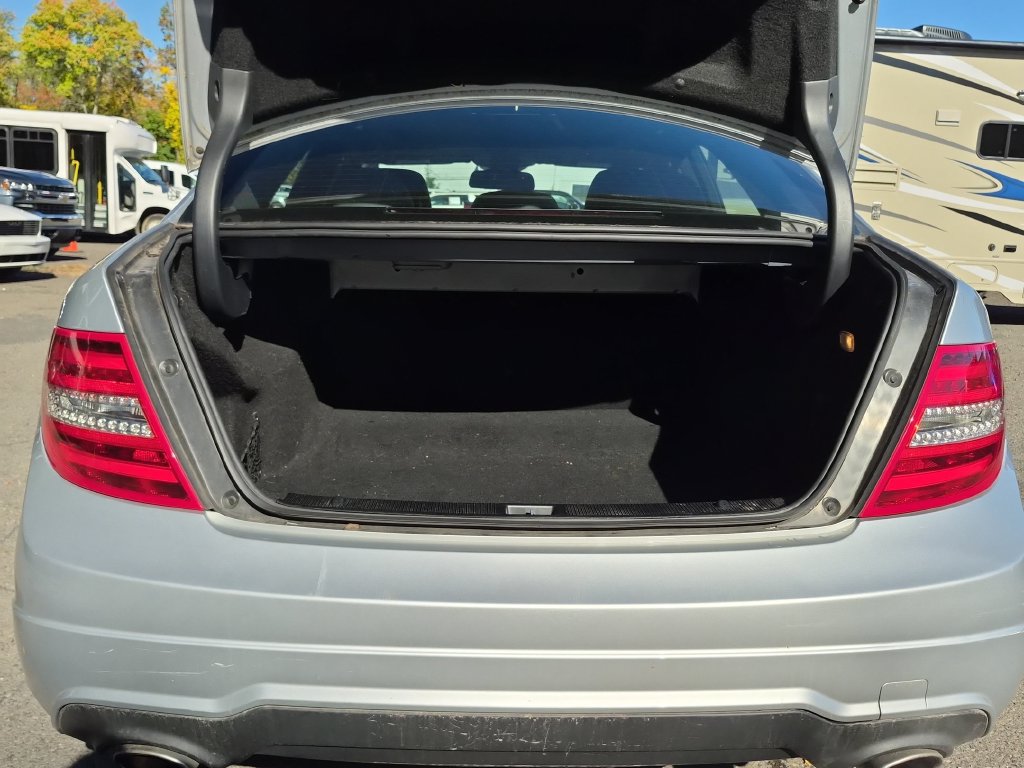 Used 2012 Mercedes-Benz C 300 4MATIC Sedan image 35