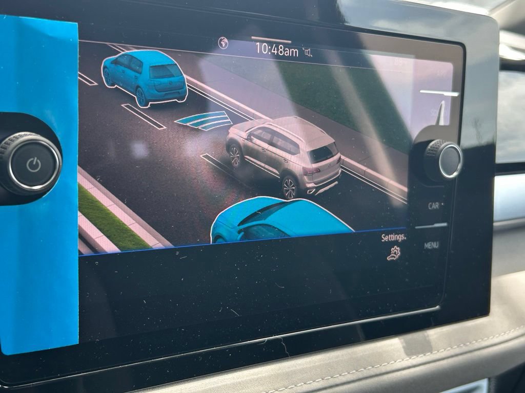 New 2026 Volkswagen Taos SE FWD image 16